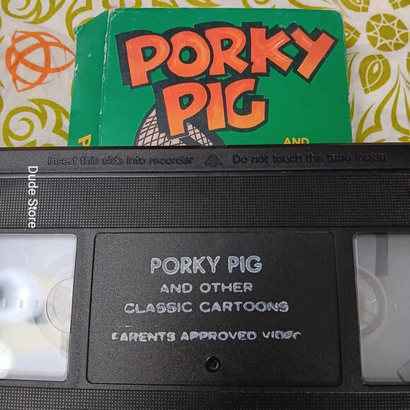 Vintage Porky Pig - 4 Cartoon Adventures *Parent Approved - 1986 VHS *Slip Case* - Picture 2 of 4